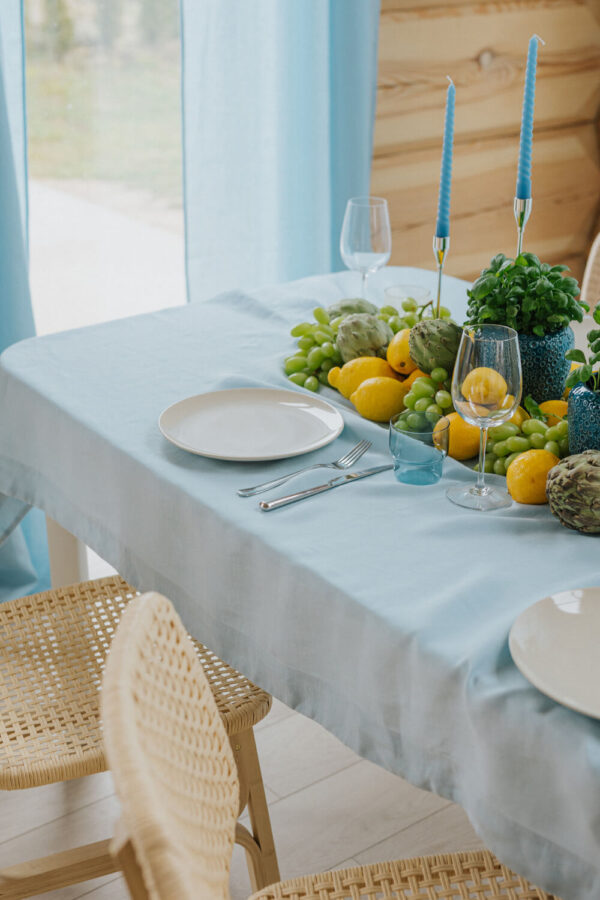 Sky Blue linen tablecloth (4)