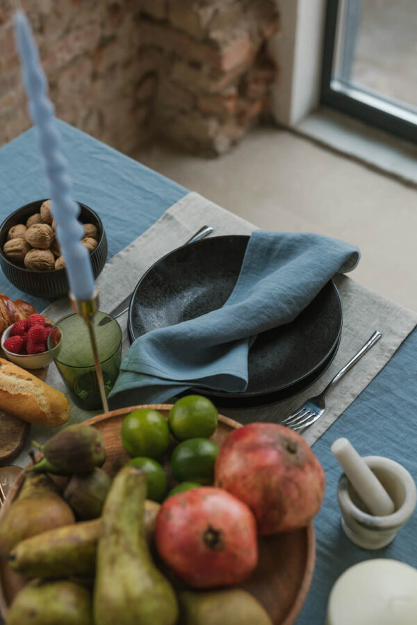 Dark Grey linen napkin set of 4 (4)