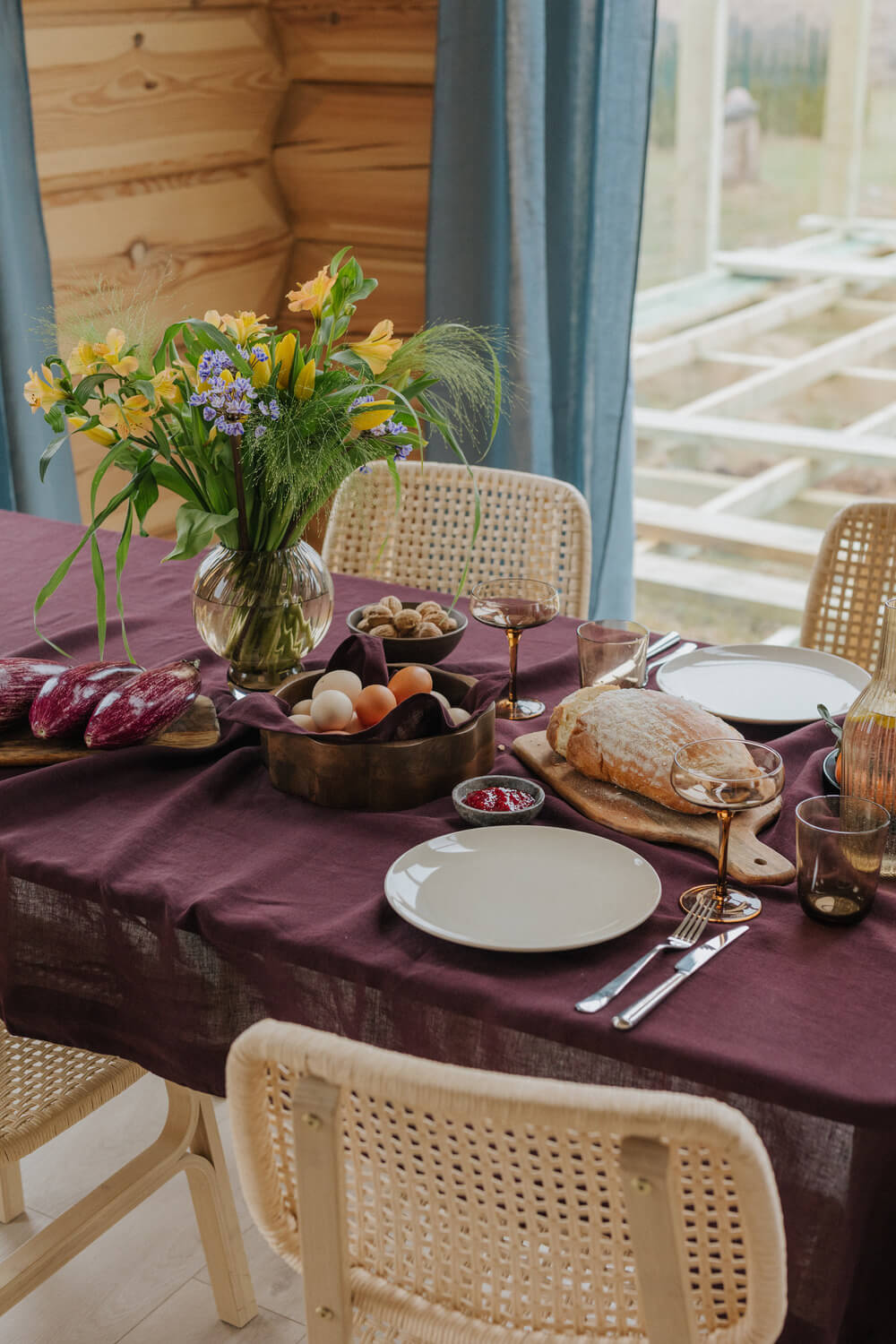 Deep Purple linen tablecloth (2)