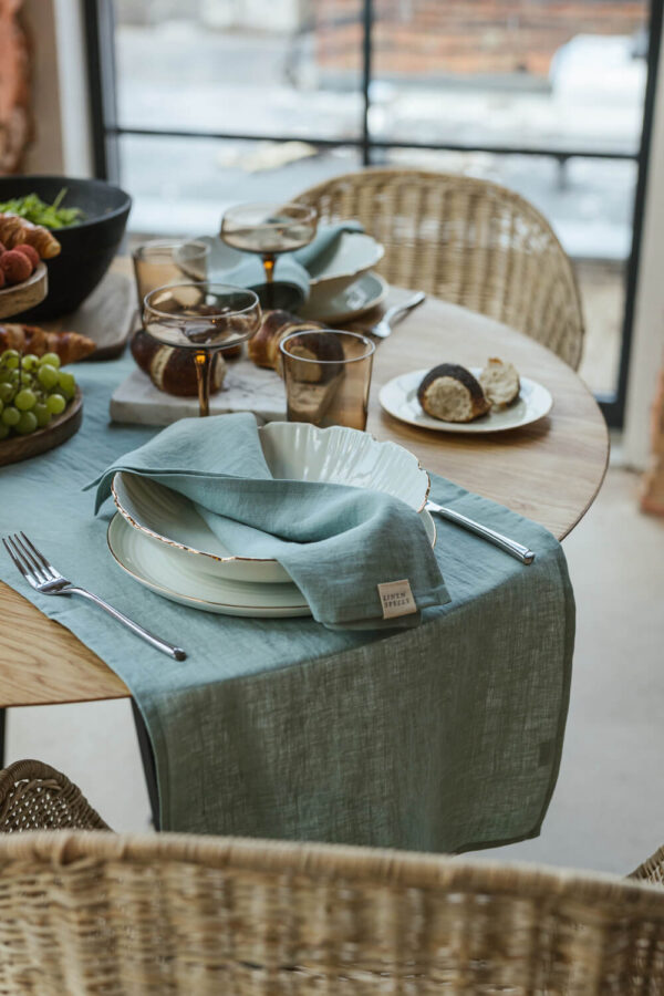 Ocean Mint linen table runner (3)