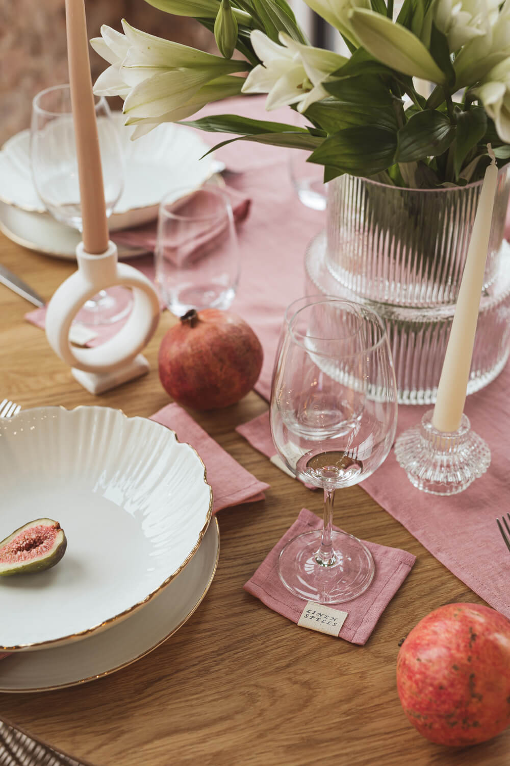 Pink linen coaster set