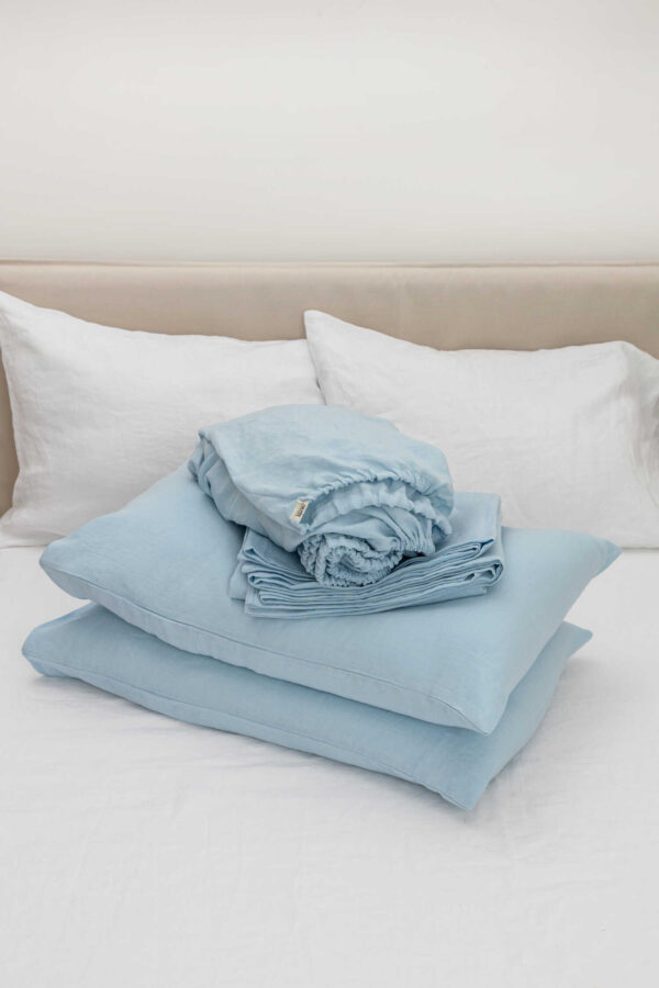 Sky Blue linen sheet set